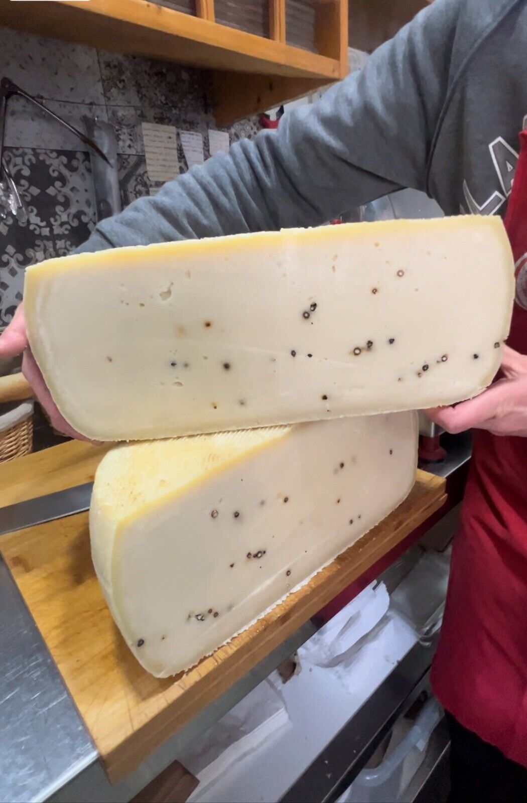 Formaggio Pecorino Primo Sale Dei ‘Nebrodi’.