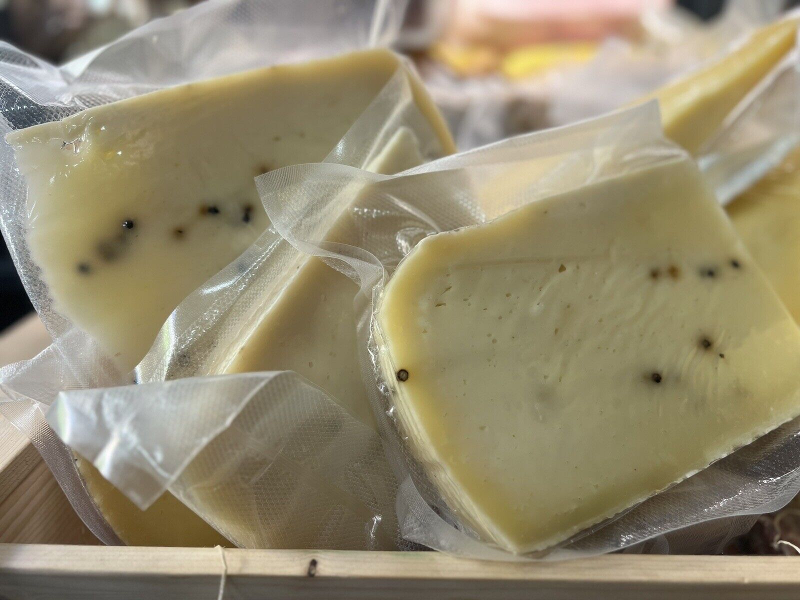 Formaggio Pecorino Primo Sale Dei ‘Nebrodi’. - immagine 2