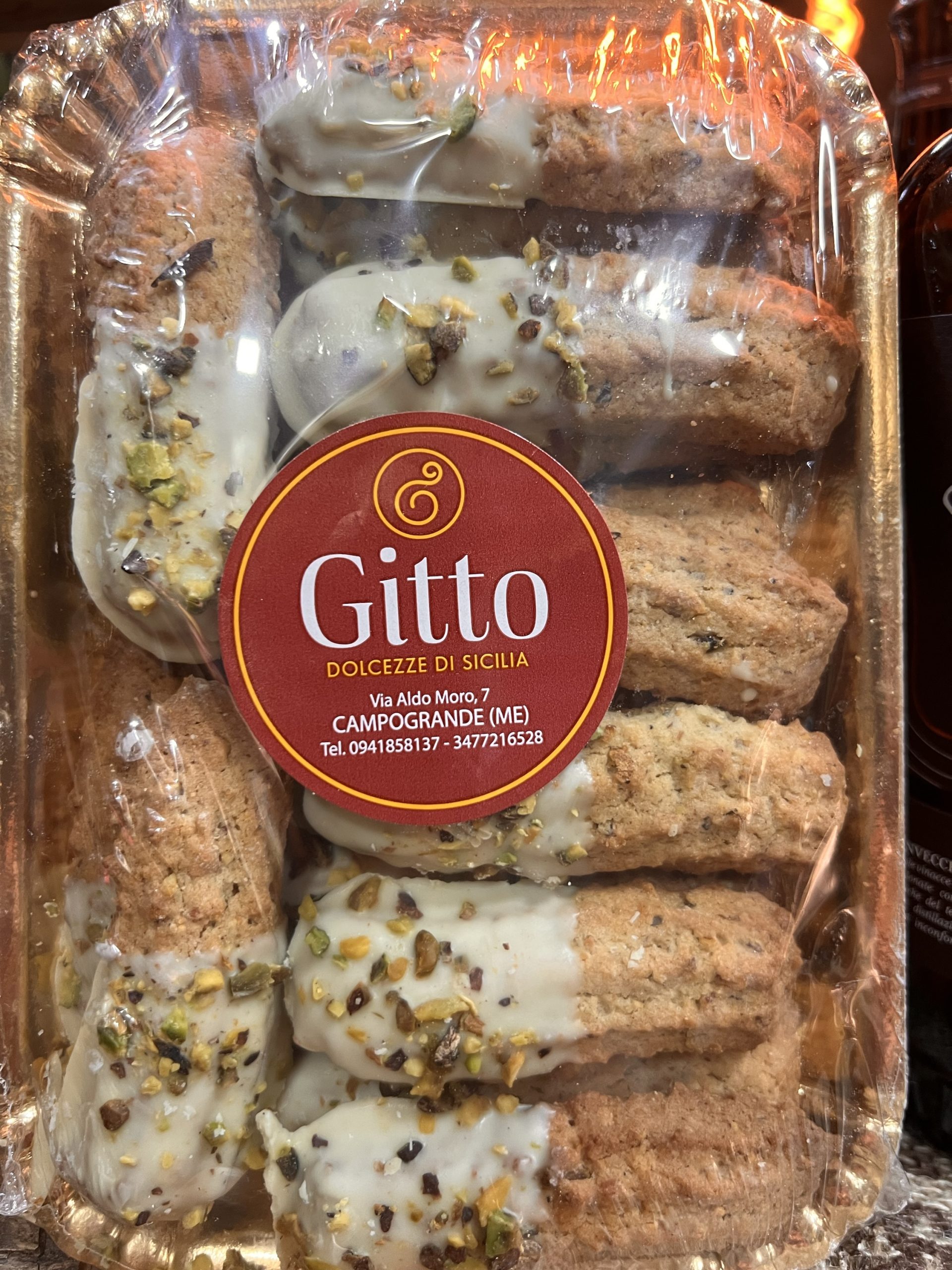 BASTONCINI AL PISTACCHIO CON CIOCCOLATO